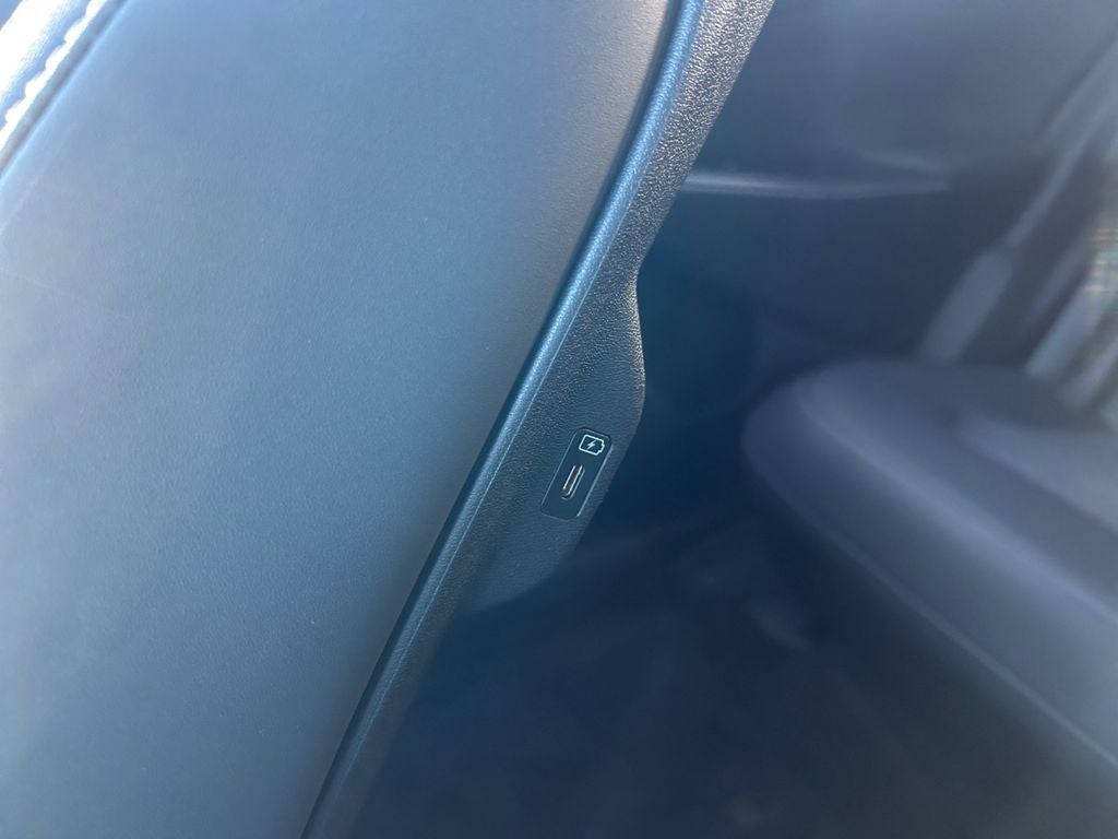 2024 Kia EV6 Light