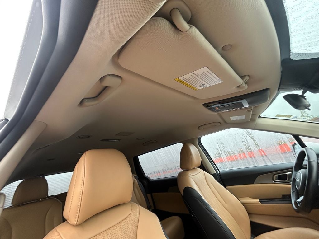 2024 Kia Carnival LX