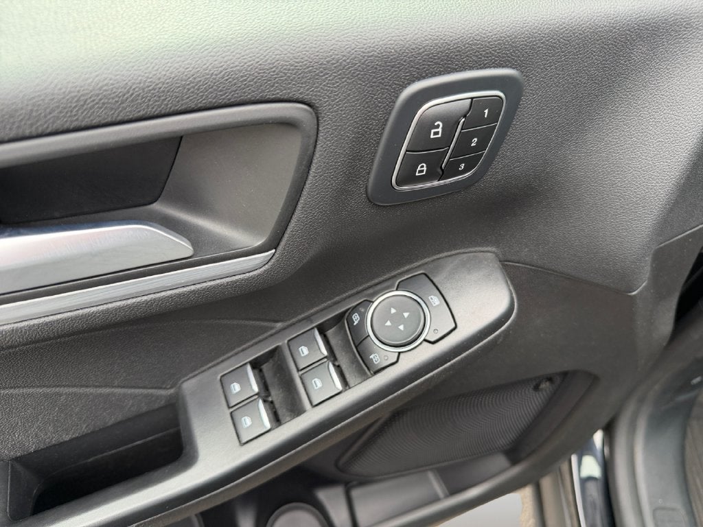 2023 Ford Escape Hybrid Platinum