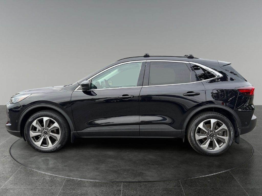 2023 Ford Escape Hybrid Platinum