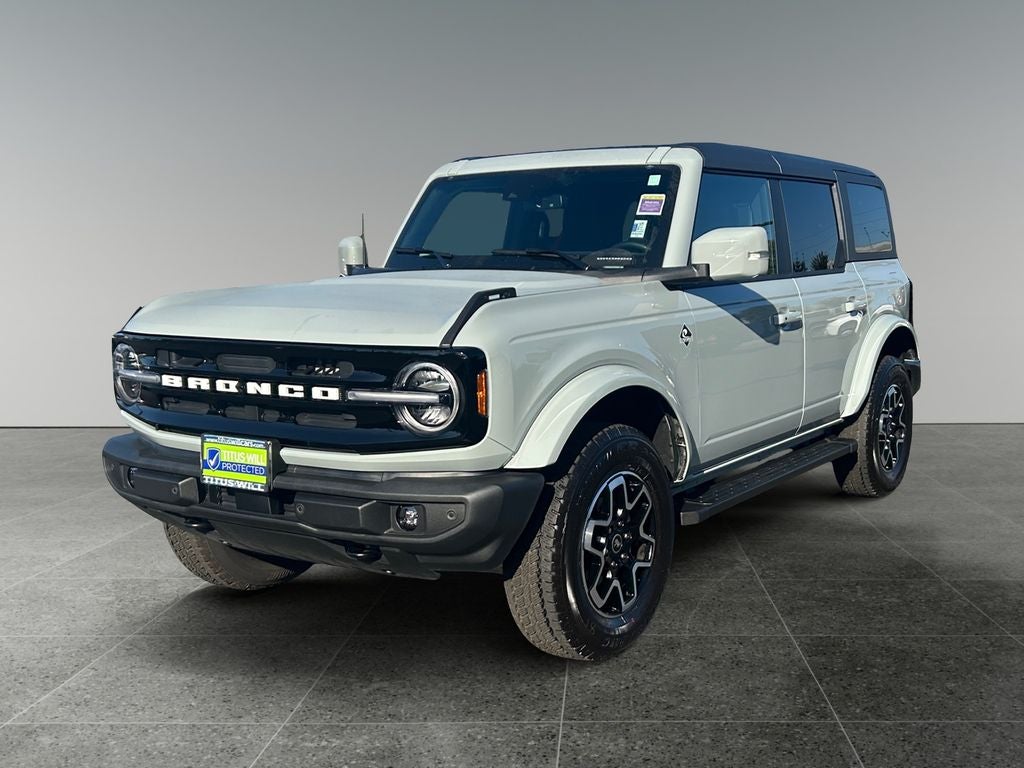 2024 Ford Bronco Outer Banks