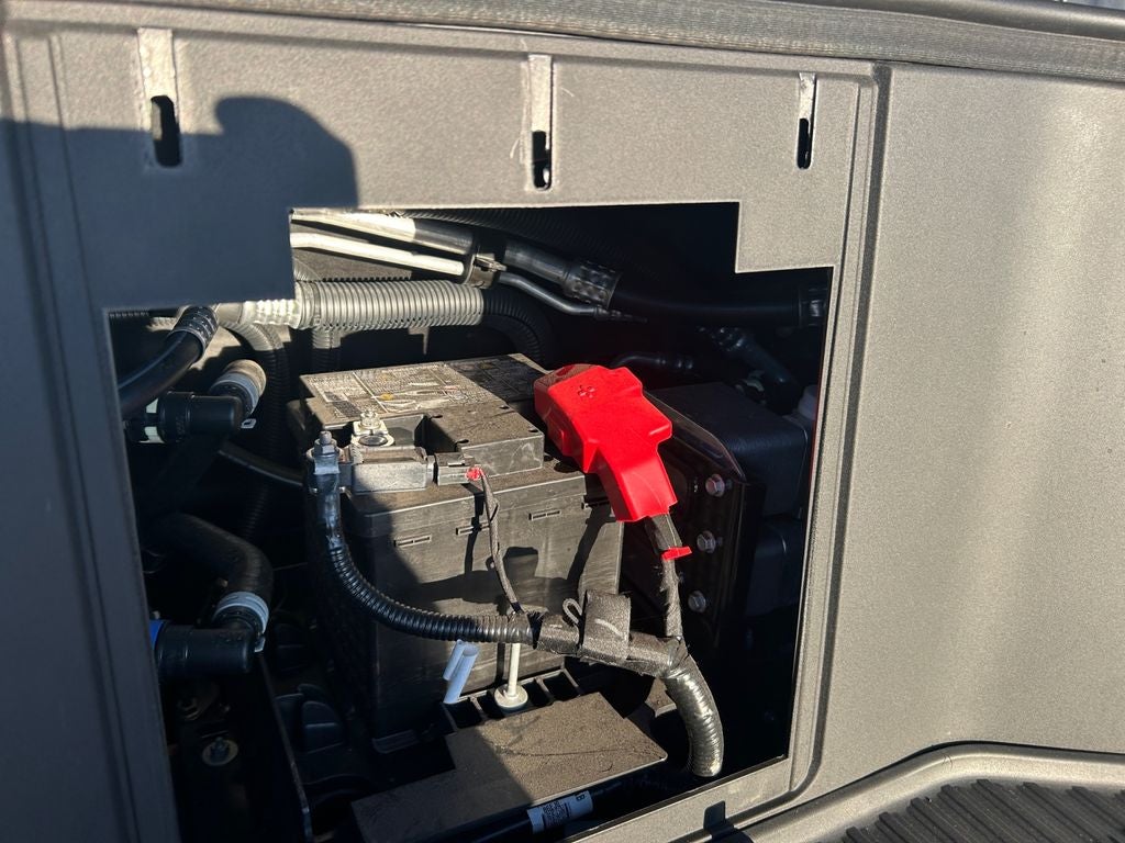 2025 Ford F-150 Lightning Lariat Lifted