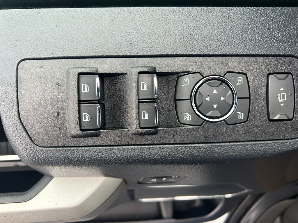 2022 Ford F-350SD Lariat