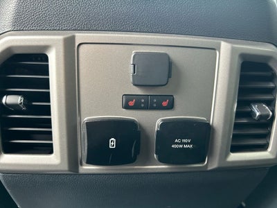 2022 Ford F-350SD Lariat