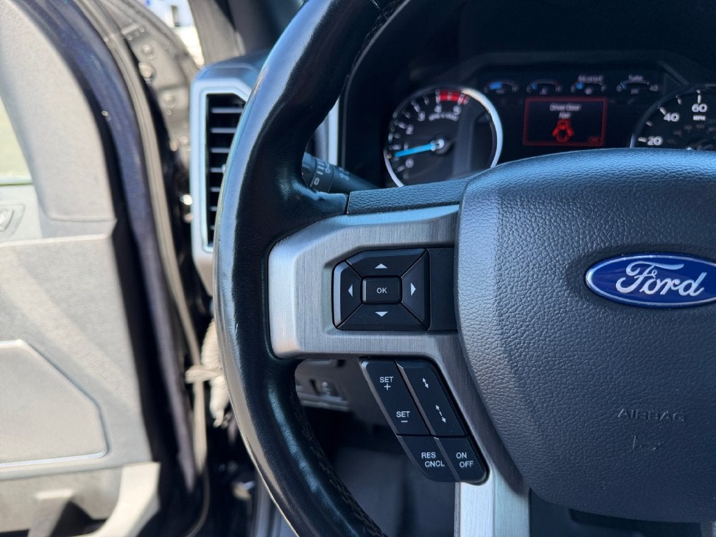 2022 Ford F-350SD Platinum Shortbed