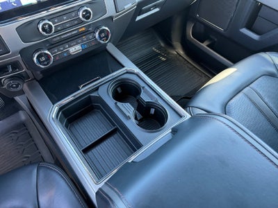2022 Ford F-350SD Platinum Shortbed
