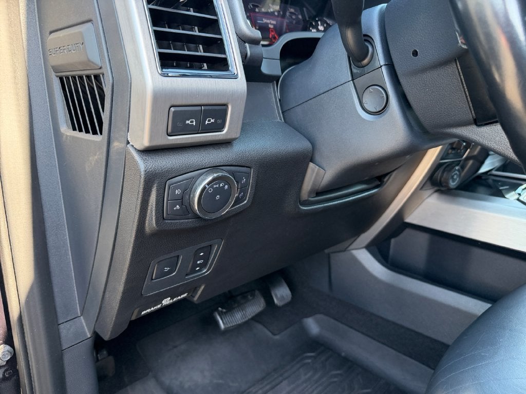 2022 Ford F-350SD Platinum Shortbed