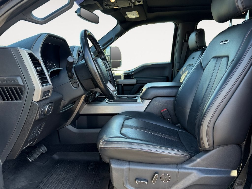 2022 Ford F-350SD Platinum Shortbed