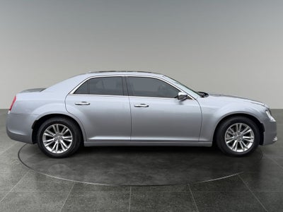 2016 Chrysler 300 C