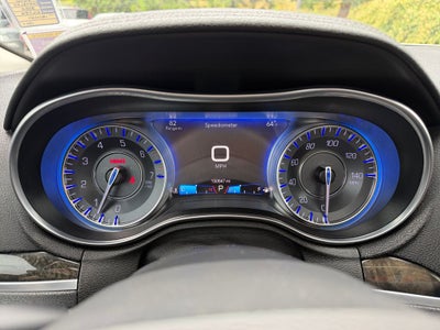 2016 Chrysler 300 C