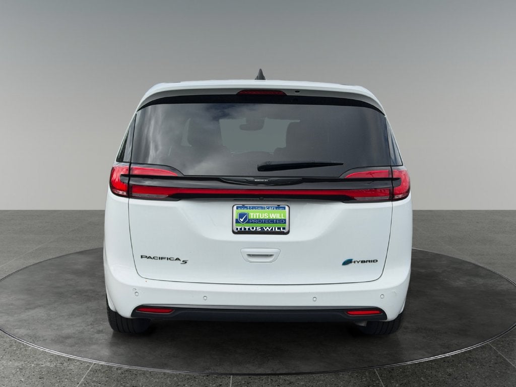 2023 Chrysler Pacifica Hybrid Touring L