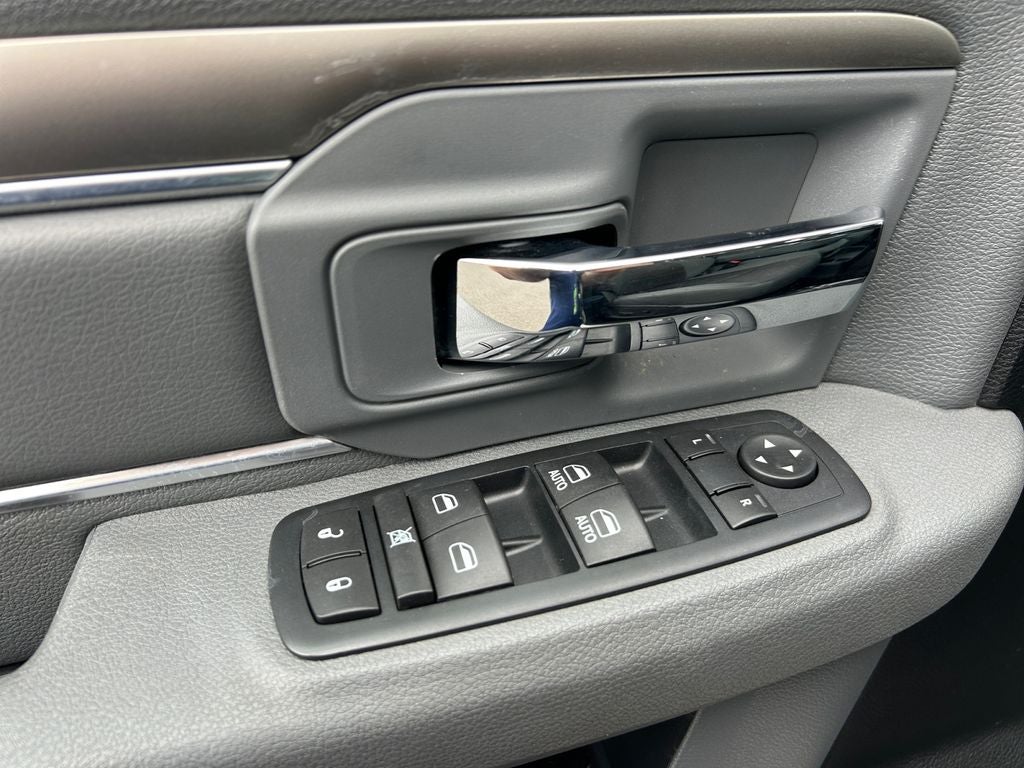 2016 RAM 2500 SLT
