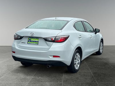 2020 Toyota Yaris L