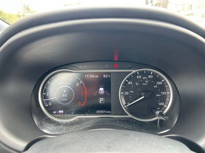 2019 Nissan Kicks SR