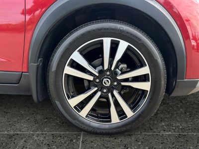 2019 Nissan Kicks SR