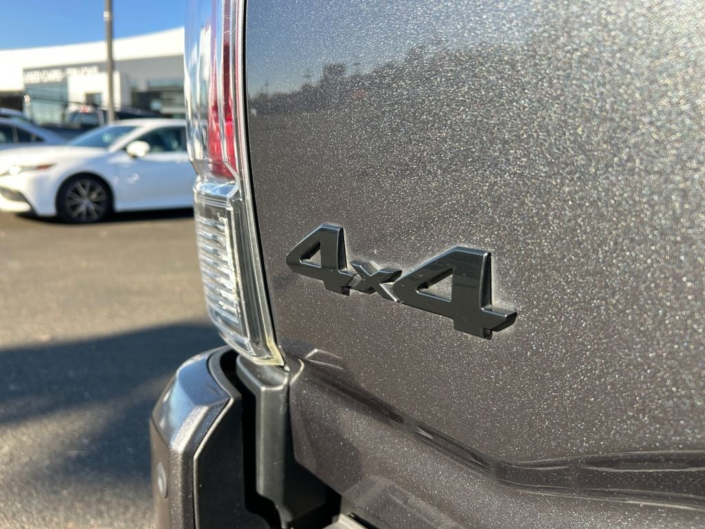 2023 Toyota Tacoma V6