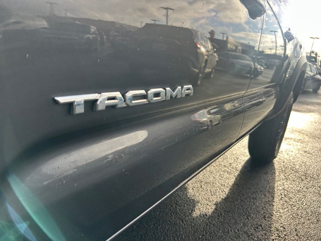 2022 Toyota Tacoma TRD Off-Road V6