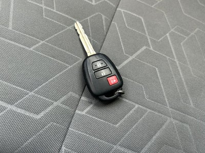 2022 Toyota Tacoma TRD Off-Road V6