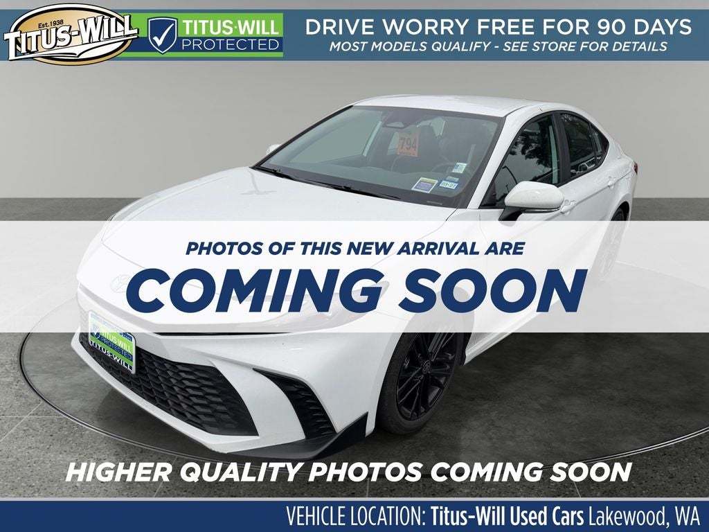 2025 Toyota Camry SE