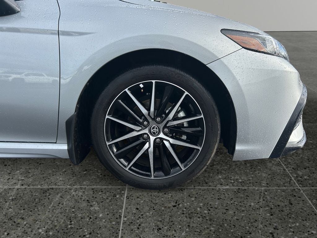 2024 Toyota Camry SE ALL-WHEEL DRIVE