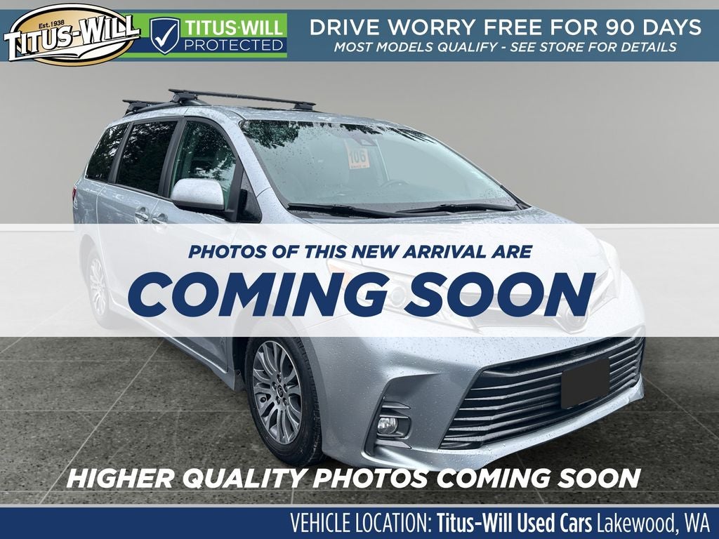 2020 Toyota Sienna XLE 8 Passenger