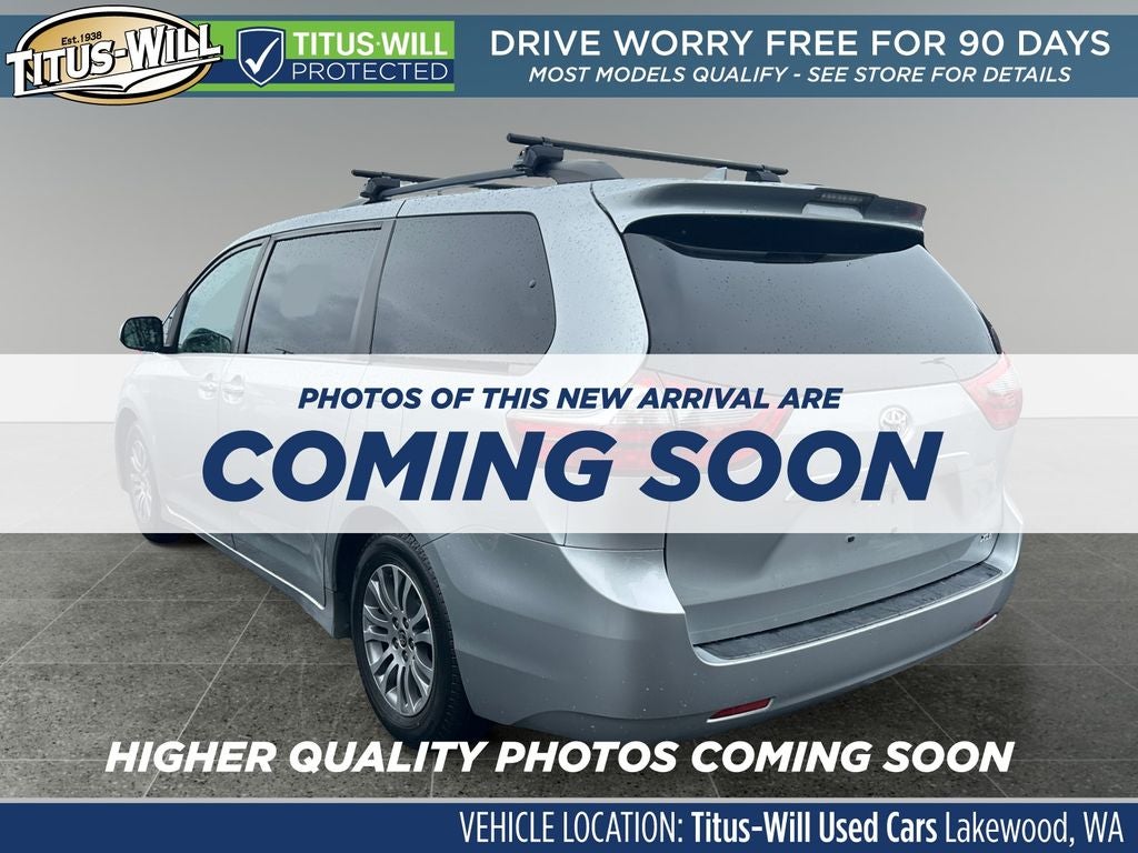 2020 Toyota Sienna XLE 8 Passenger