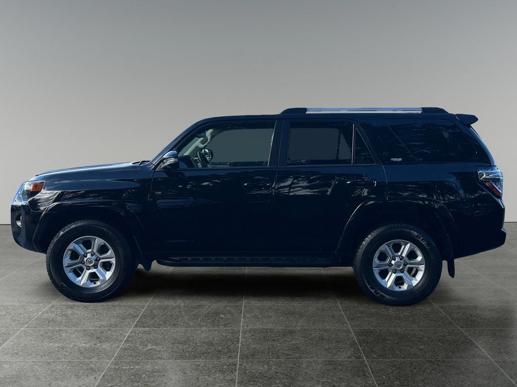 2022 Toyota 4Runner SR5 Premium W/ 3RD ROW