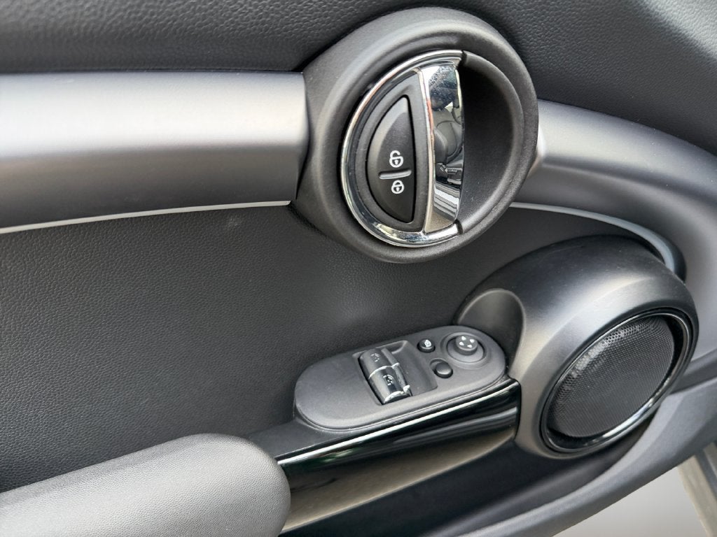 2024 MINI Cooper S Signature