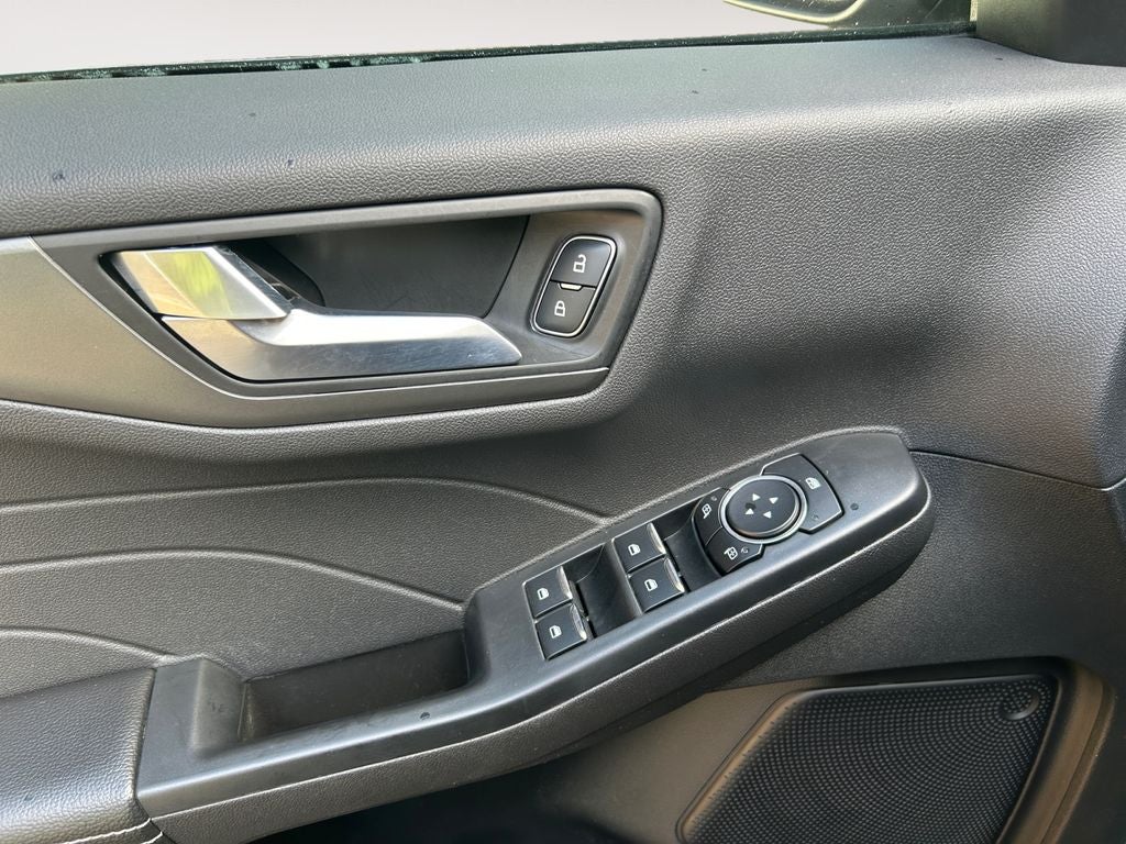 2025 Ford Escape Plug-In Hybrid Base