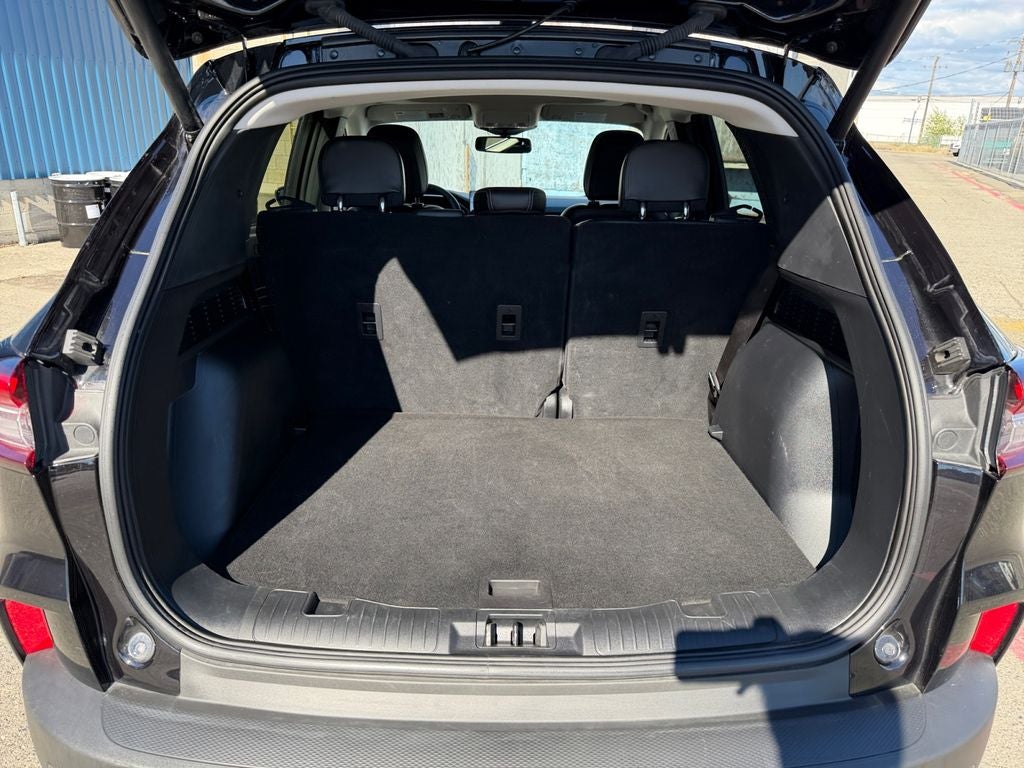 2025 Ford Escape Platinum