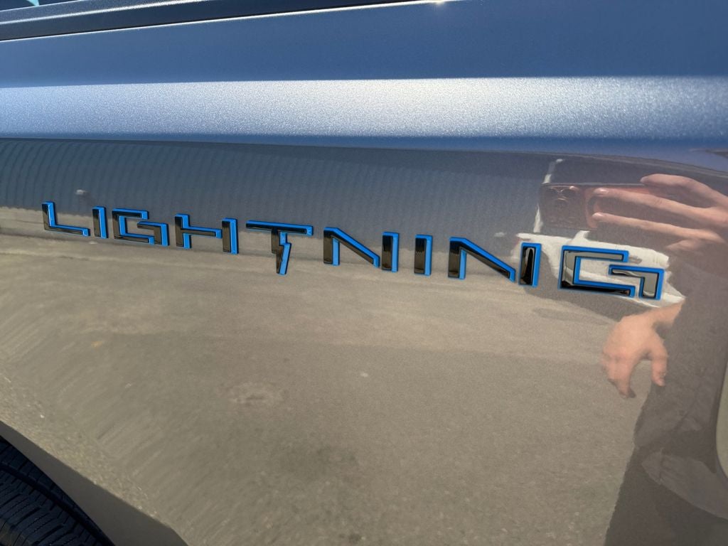 2024 Ford F-150 Lightning Platinum