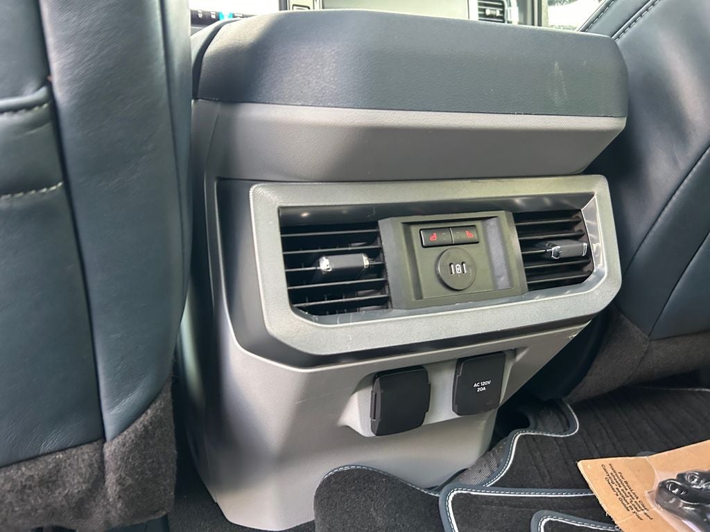 2023 Ford F-350SD Limited