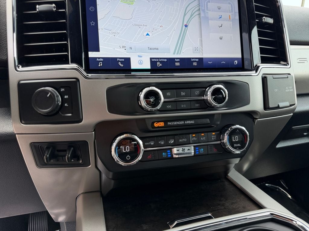 2022 Ford F-450SD Lariat DRW