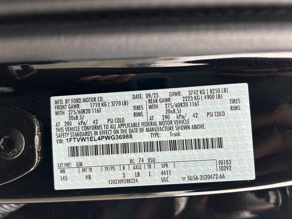 2023 Ford F-150 Lightning Lariat