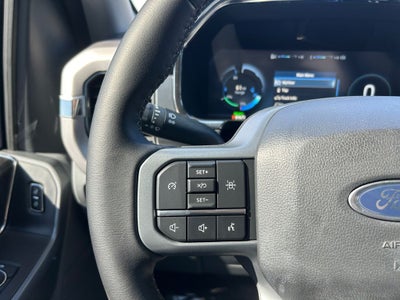 2023 Ford F-150 Lightning XLT