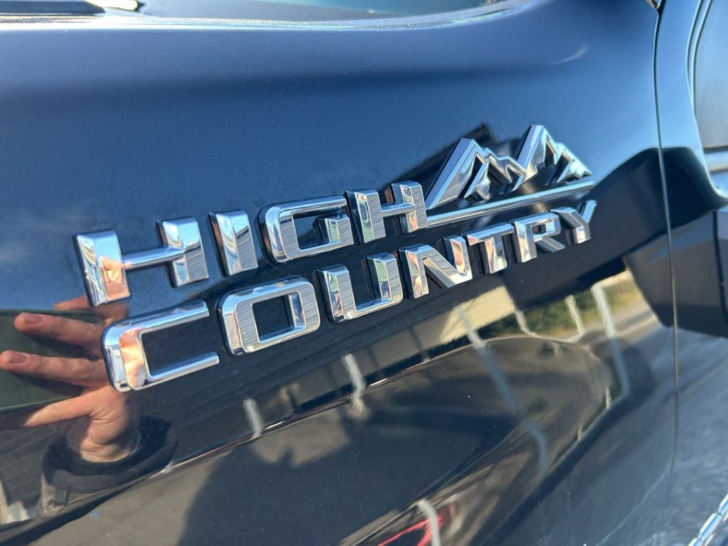 2022 Chevrolet Silverado 3500HD High Country