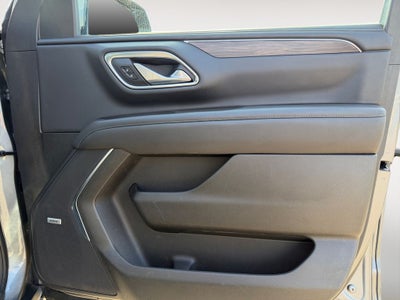 2022 Chevrolet Suburban LT