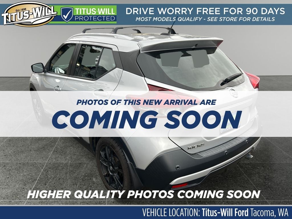 2020 Nissan Kicks SR