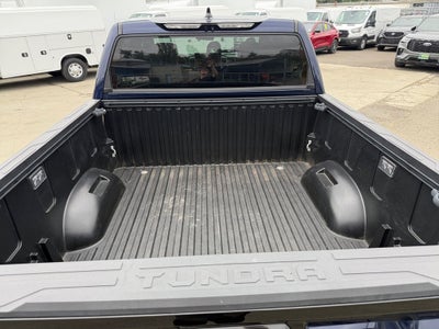 2022 Toyota Tundra Hybrid Platinum
