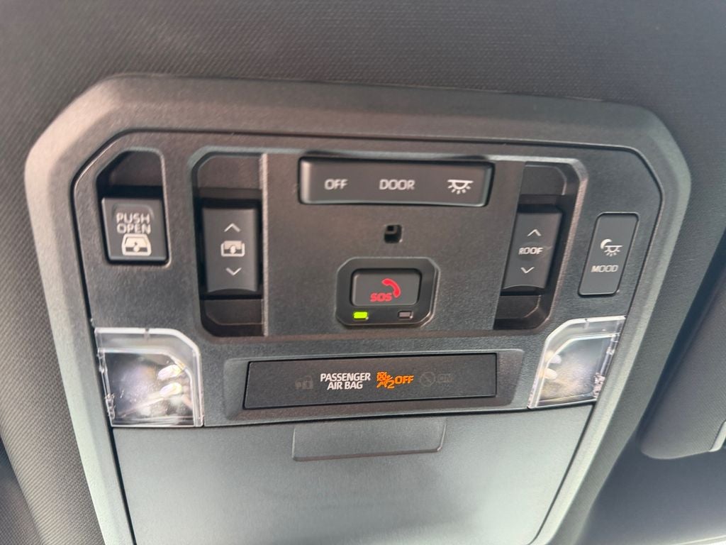 2022 Toyota Tundra Hybrid Platinum