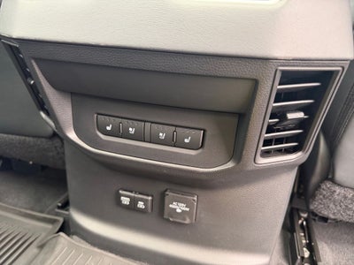 2022 Toyota Tundra Hybrid Platinum