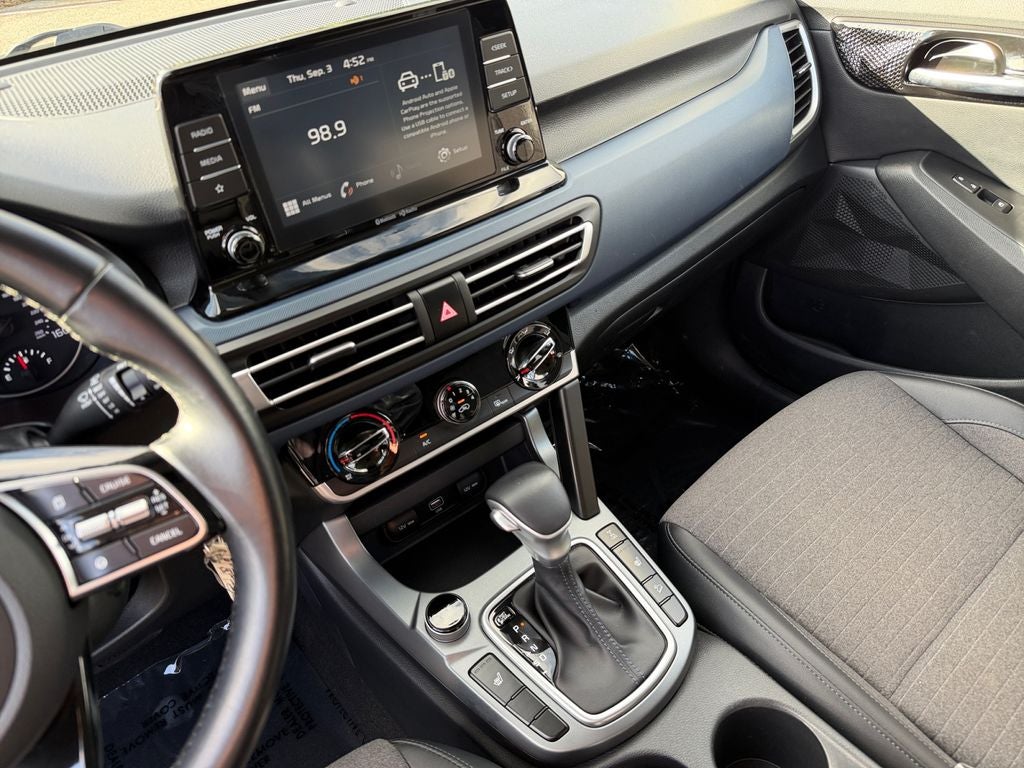 2021 Kia Seltos S