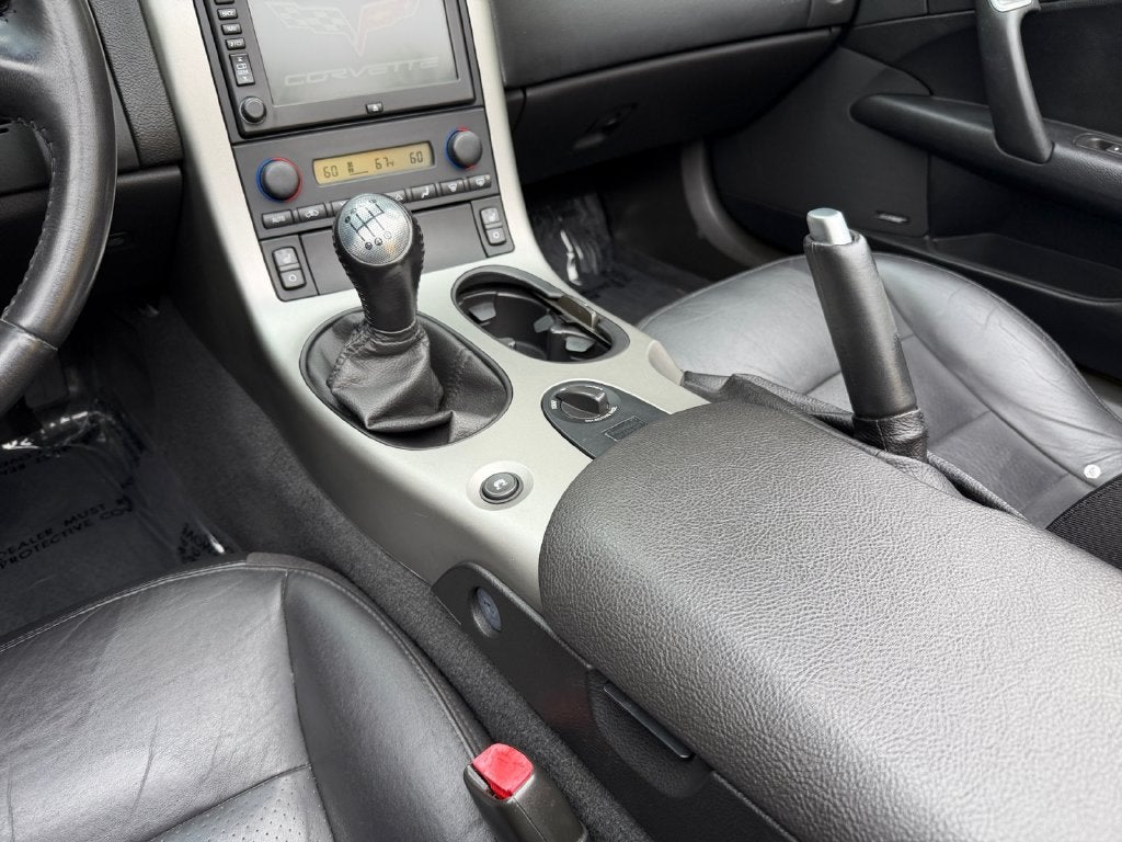 2005 Chevrolet Corvette Base