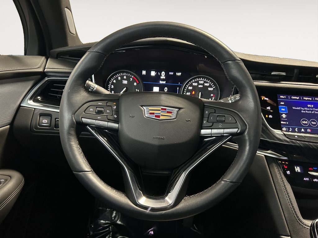 2024 Cadillac XT6 Premium Luxury