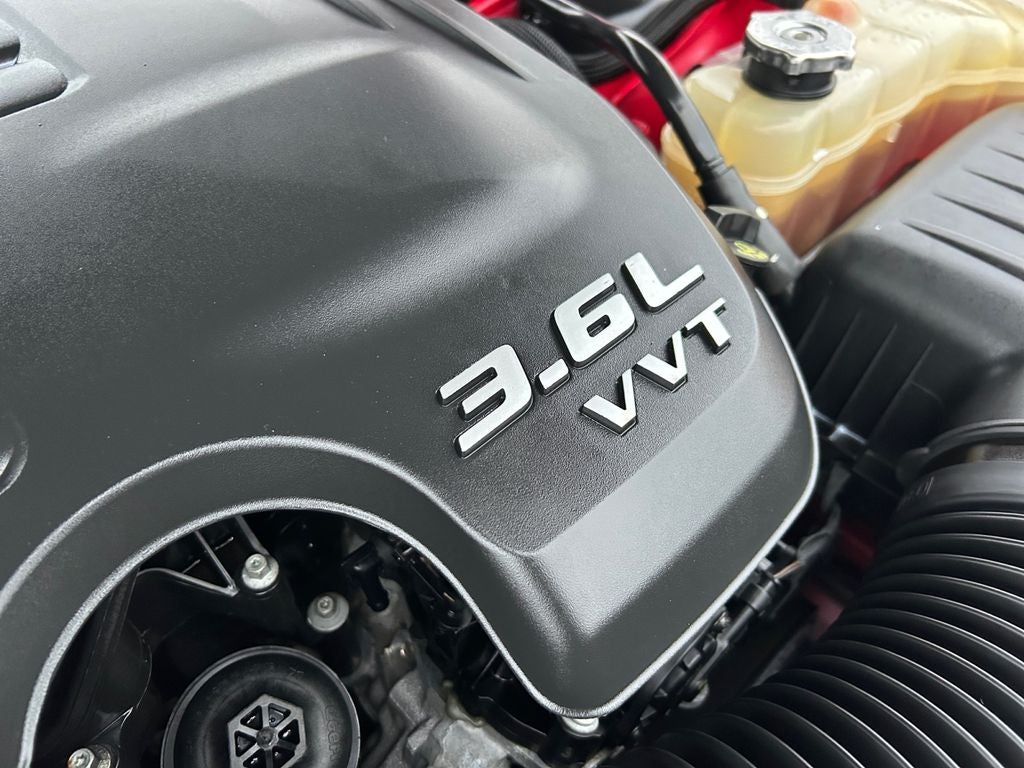 2015 Dodge Challenger SXT