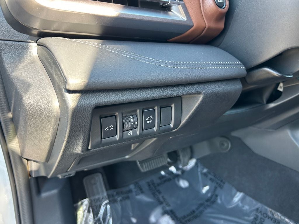 2025 Subaru Outback Touring XT