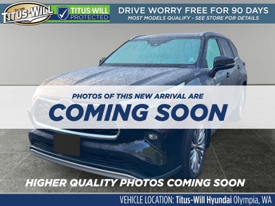 2020 Toyota Highlander Hybrid Platinum