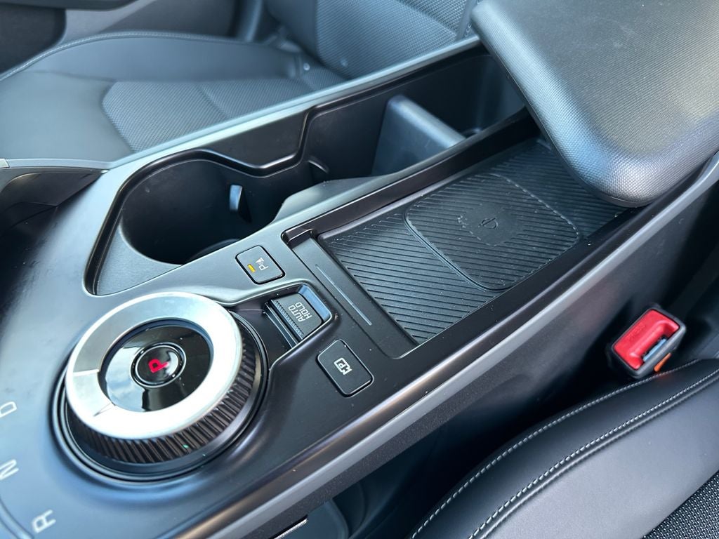 2025 Kia EV6 Light