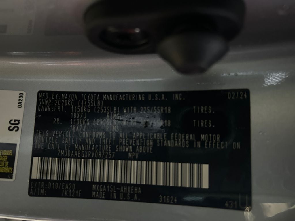 2024 Toyota Corolla Cross XLE