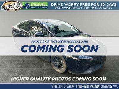 2022 Toyota Prius Base